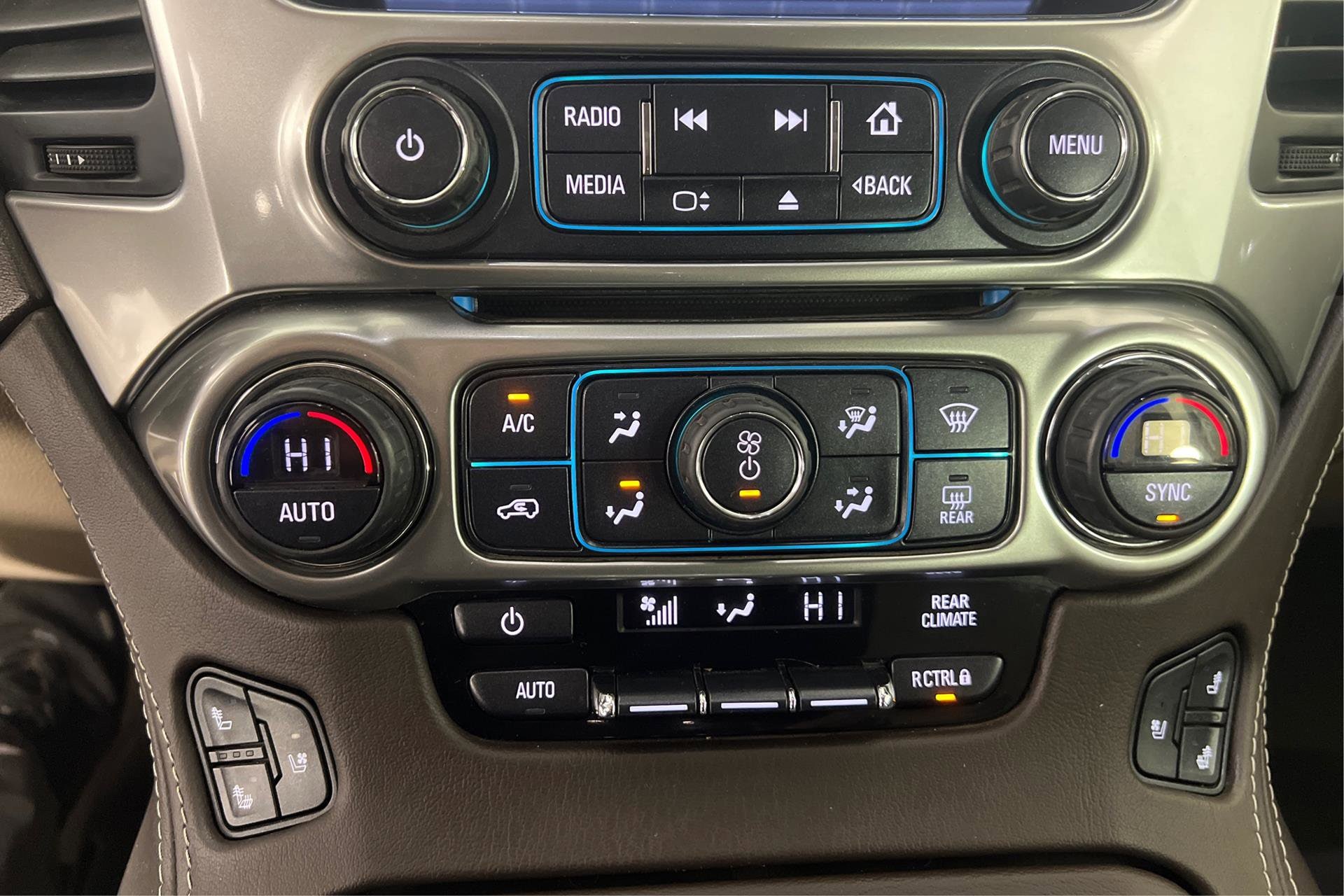 2020 Chevrolet Tahoe Premier - Photo 24