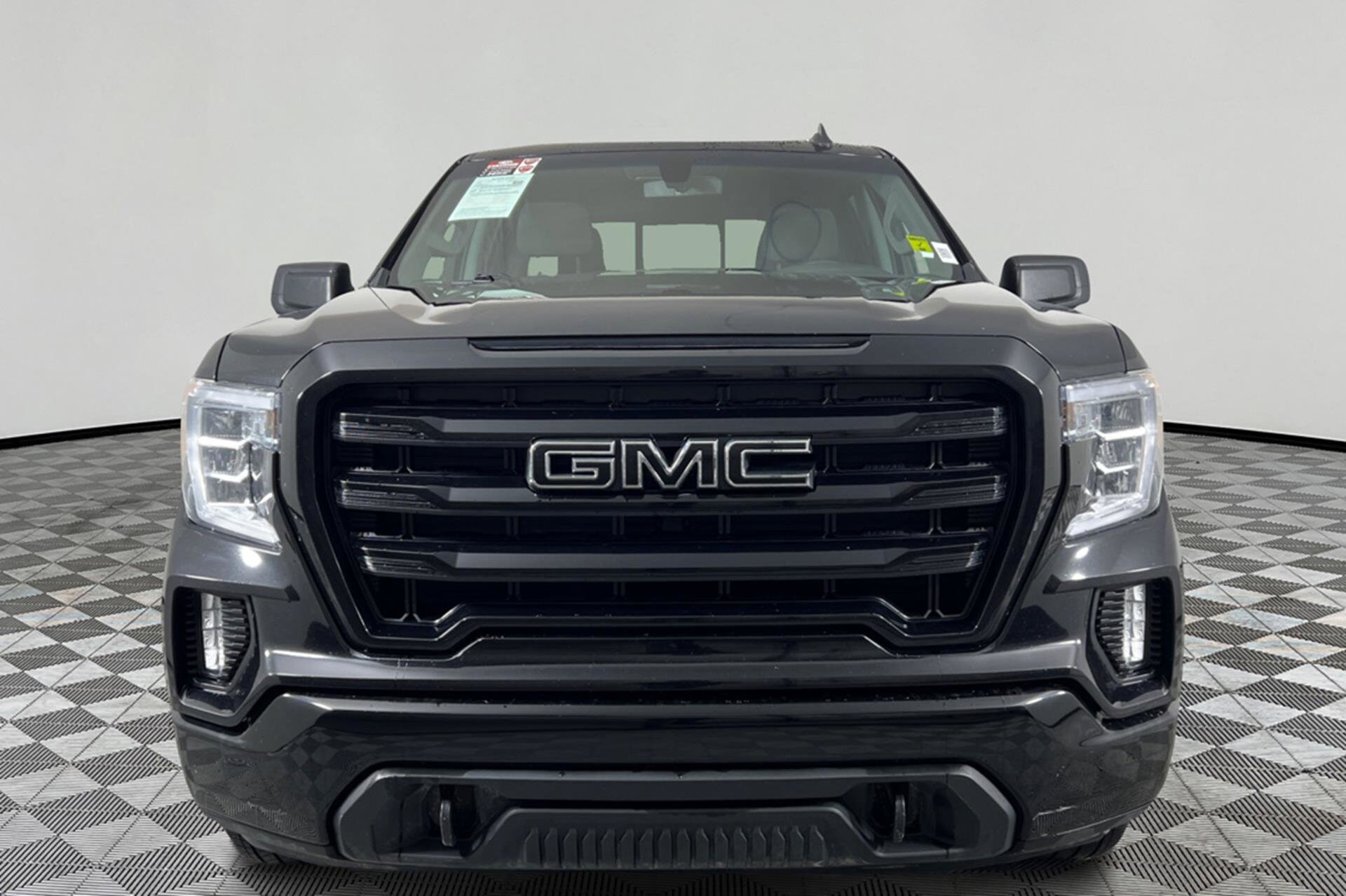 2020 Gmc Sierra 1500 Elevation photo 2