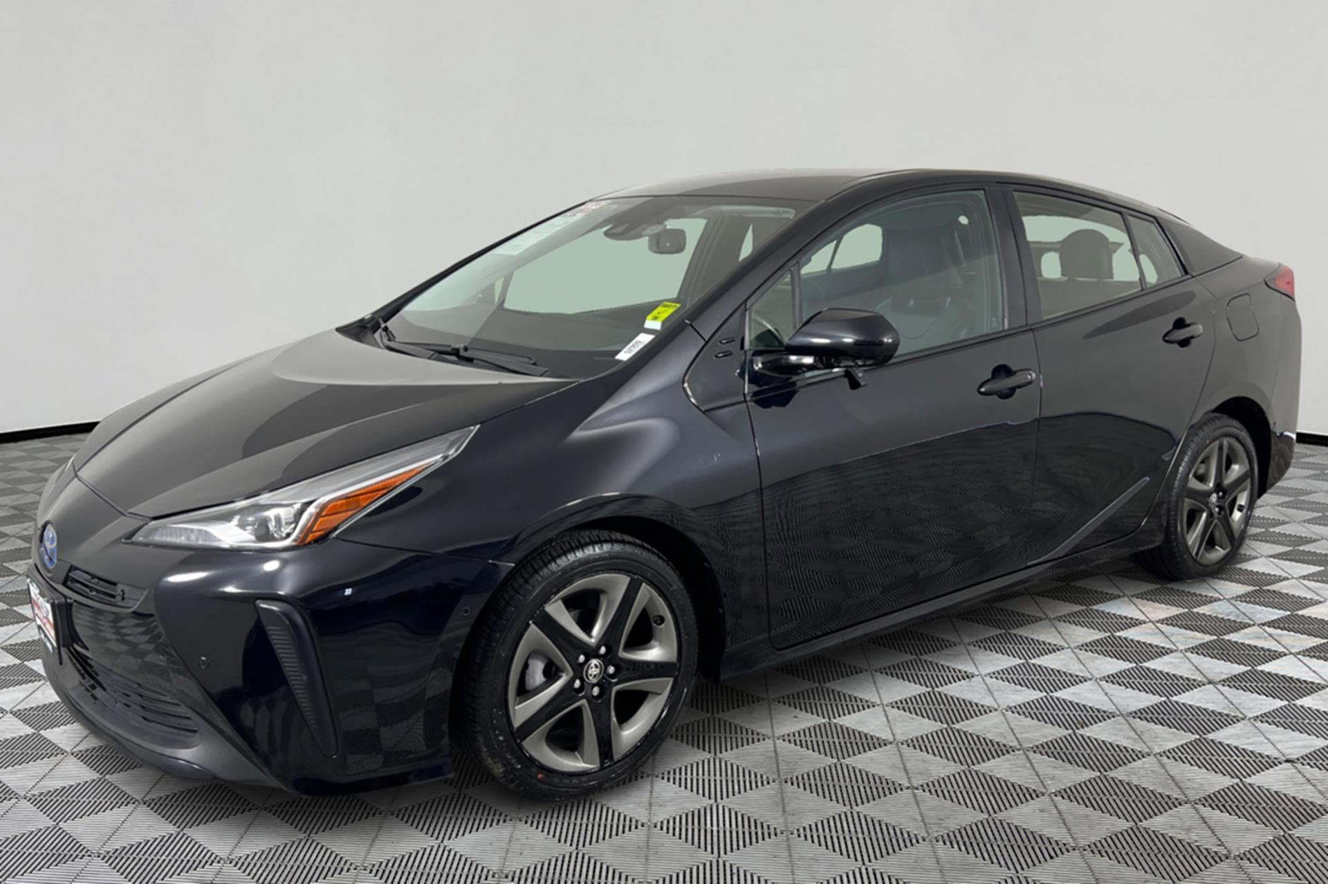 2020 Toyota Prius XLE's photo