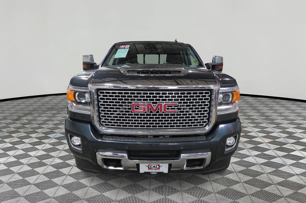 Used 2017 GMC Sierra 3500HD Denali Truck Crew Cab