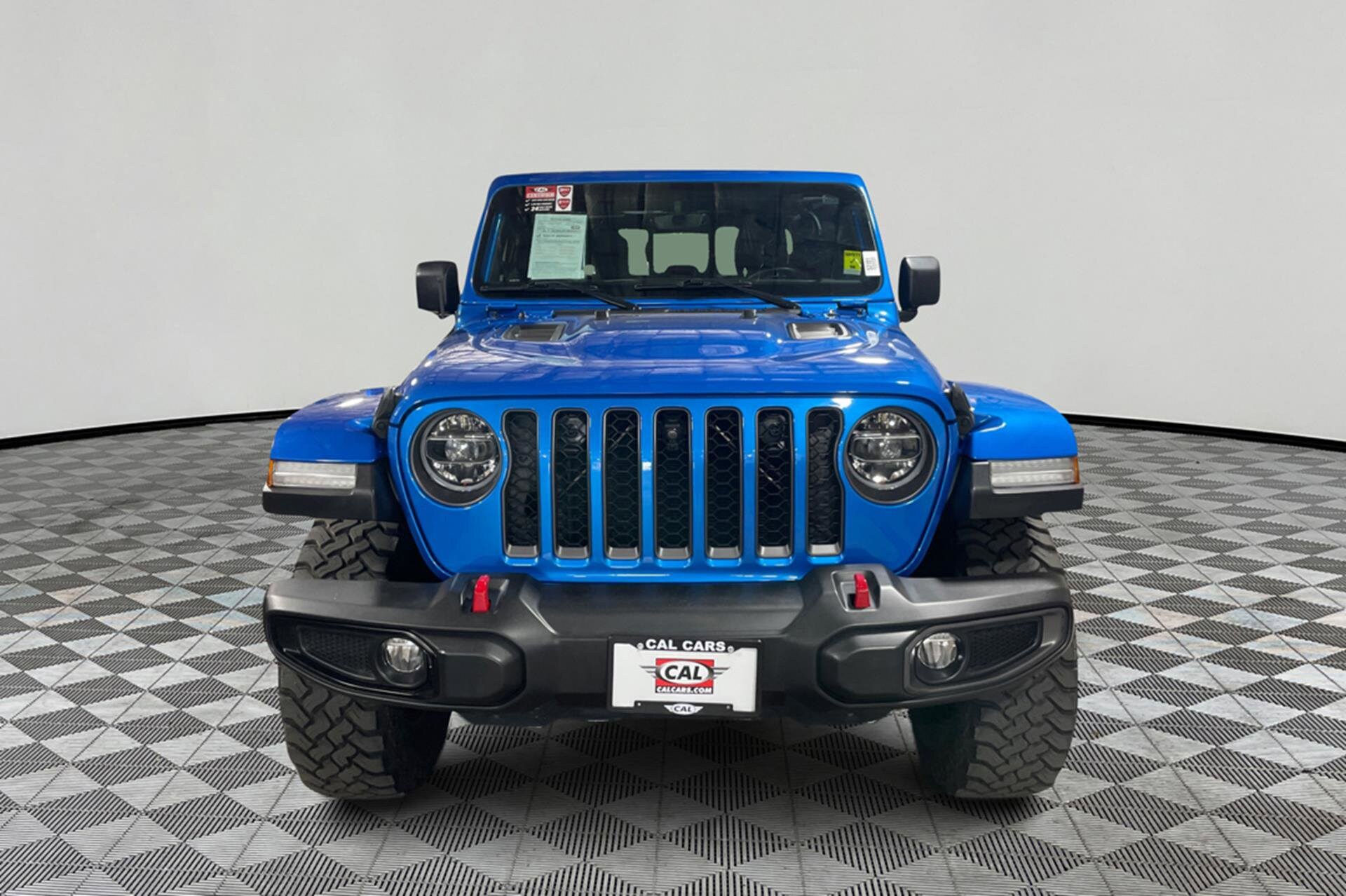 2021 Jeep Gladiator Rubicon photo 2