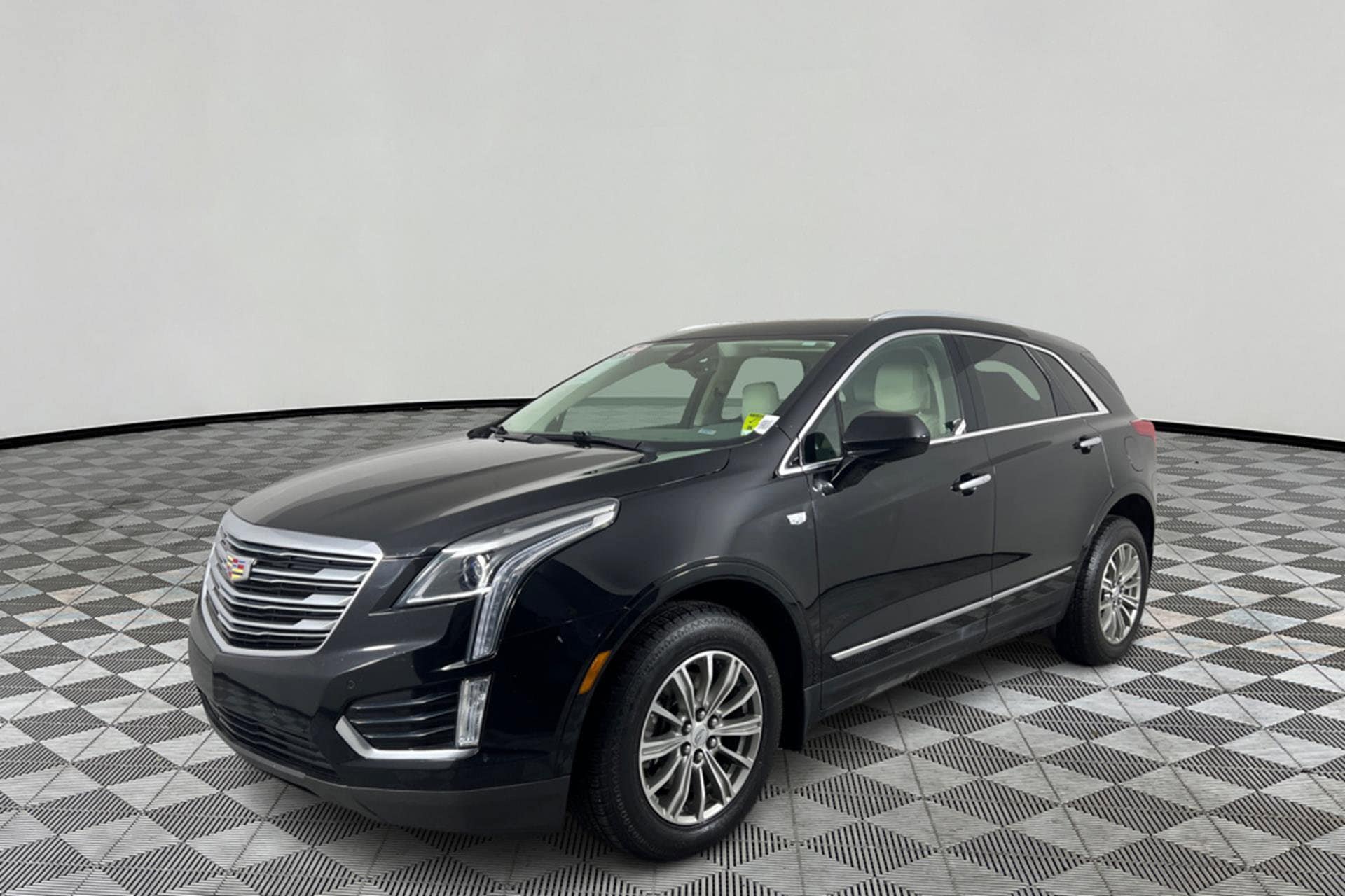 2018 Cadillac XT5 Luxury's photo