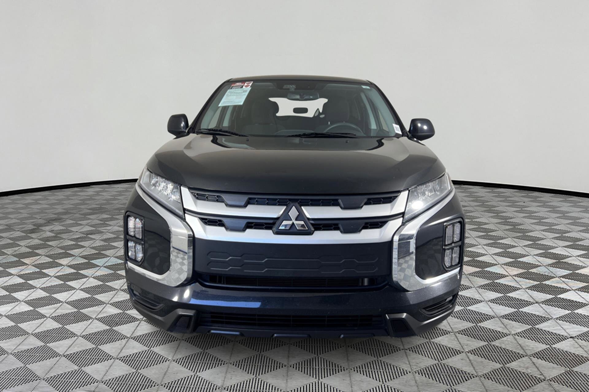 2024 Mitsubishi Outlander Sport ES LE SE photo 2