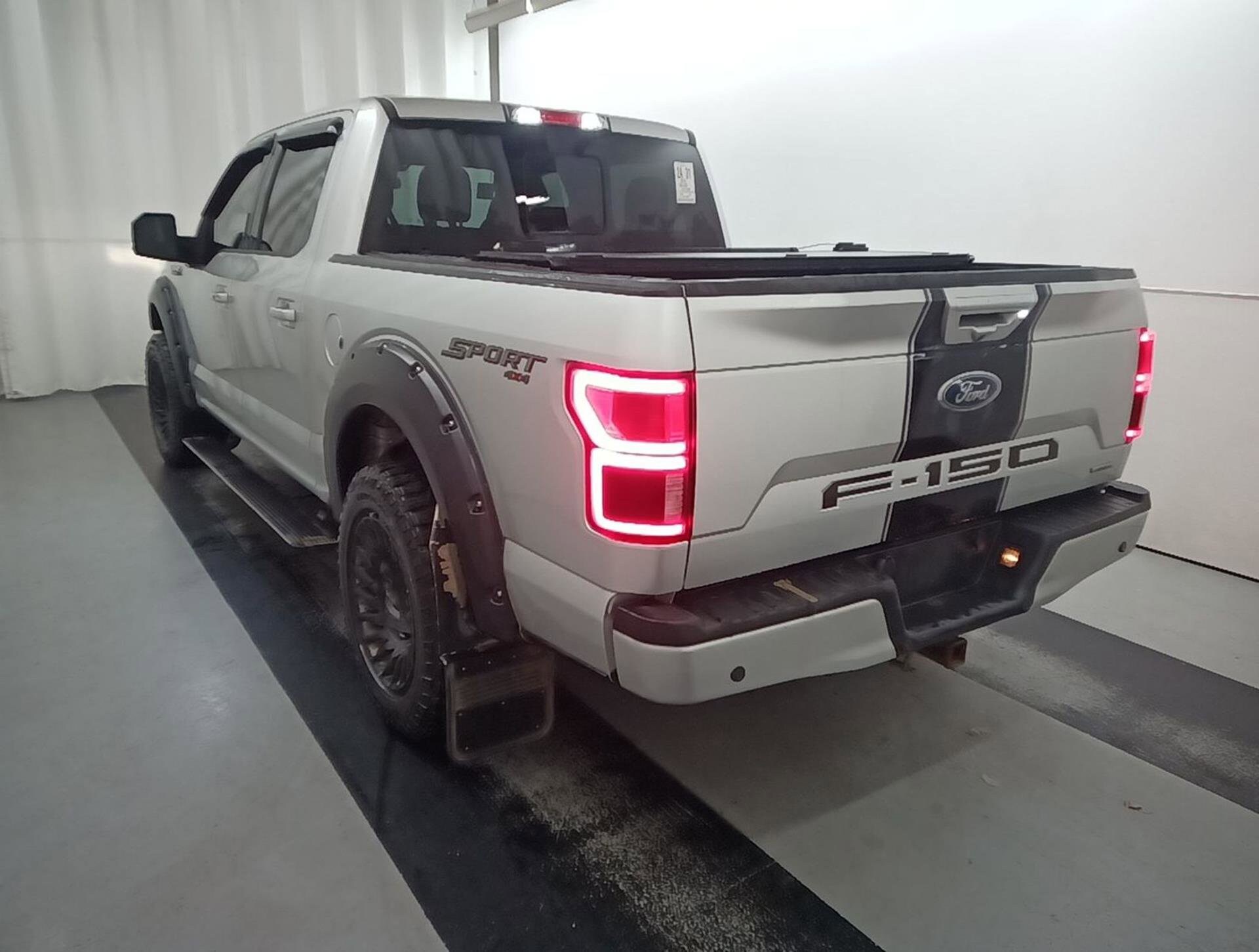 2019 Ford F-150 Lariat photo 3