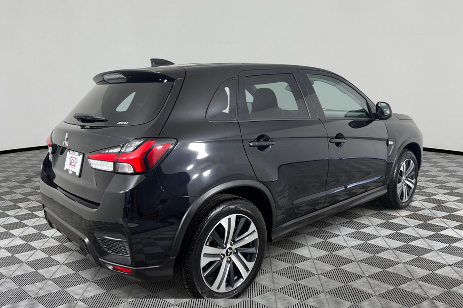 2024 Mitsubishi Outlander Sport ES LE SE photo 4