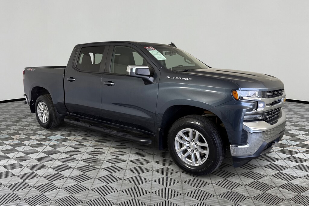 Used 2019 Chevrolet Silverado 1500 LT 4WD Crew Cab 147 Truck Crew Cab