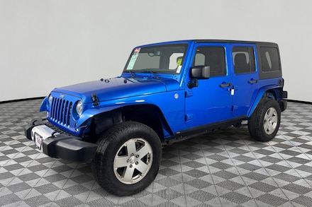 2015 Jeep Wrangler Unlimited Sahara 4x4 SUV
