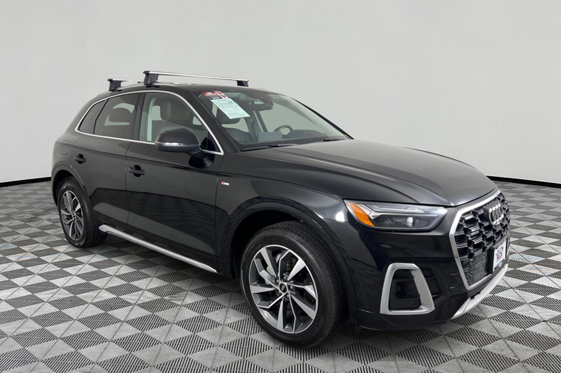 2023 Audi Q5 45 S line Premium photo 3