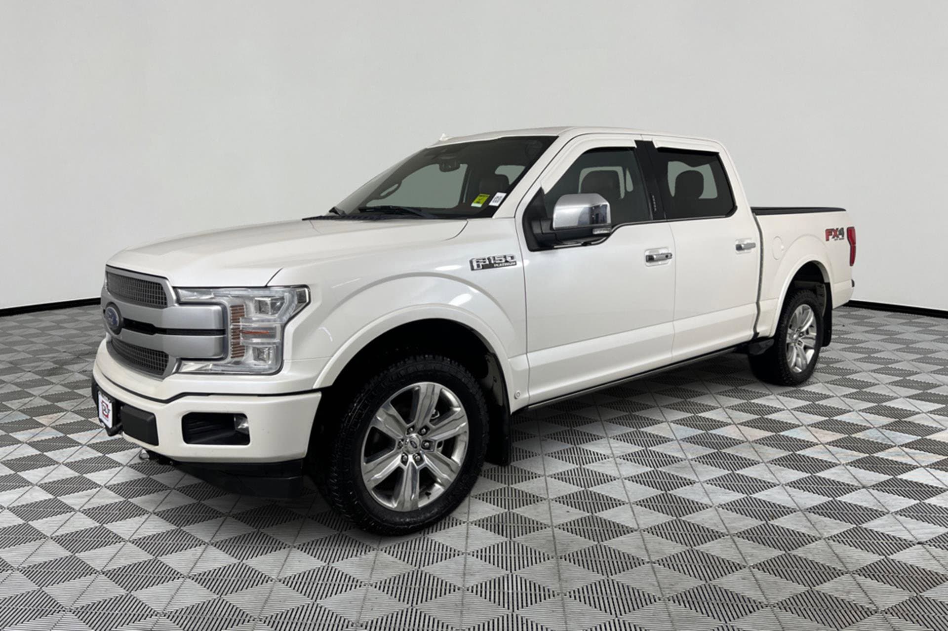 2018 Ford F-150 Platinum's photo