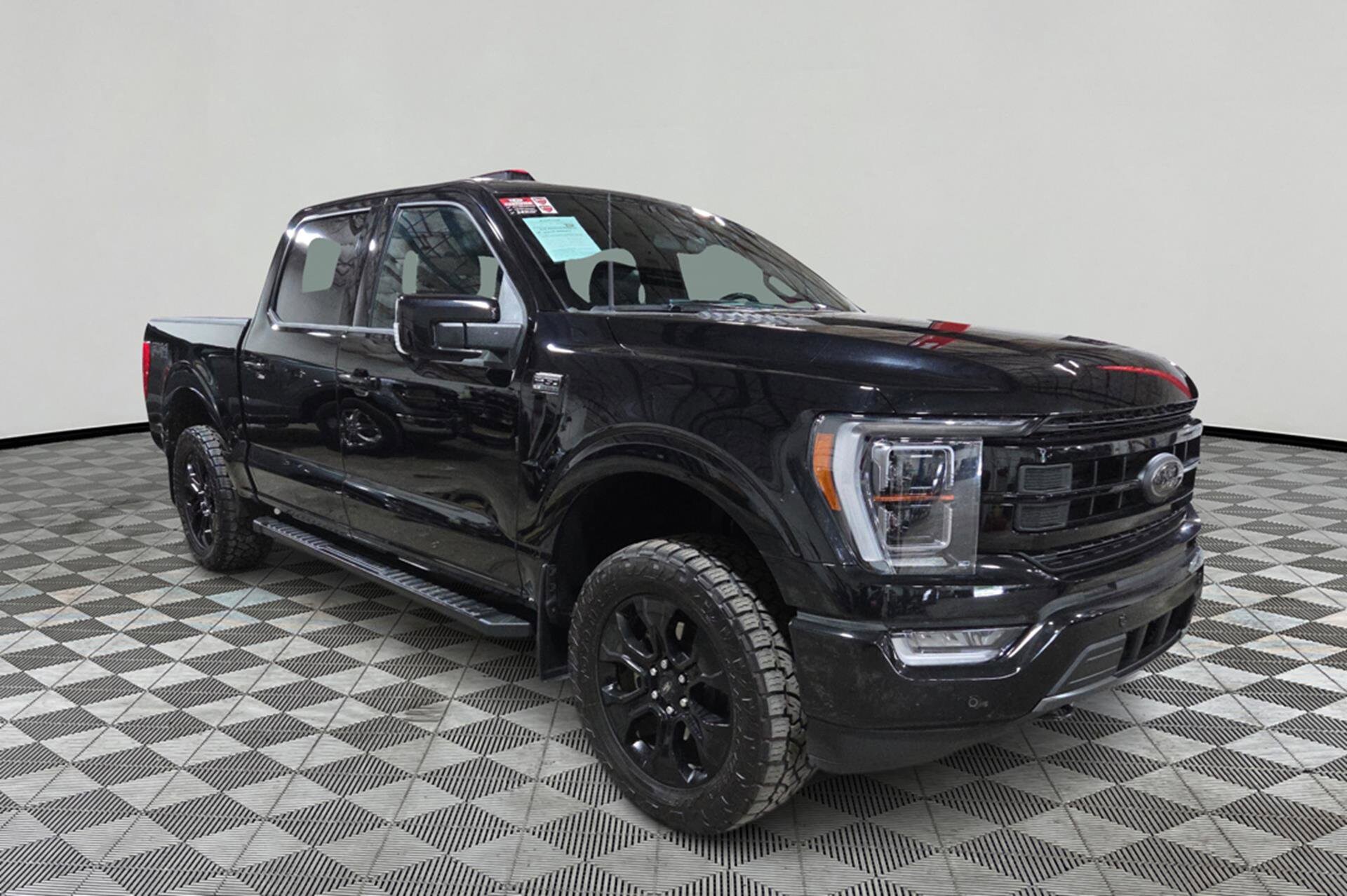 2023 Ford F-150 photo 3
