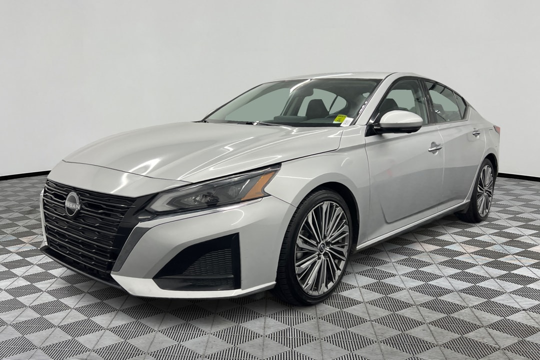 2023 Nissan Altima 2.5 SL's photo