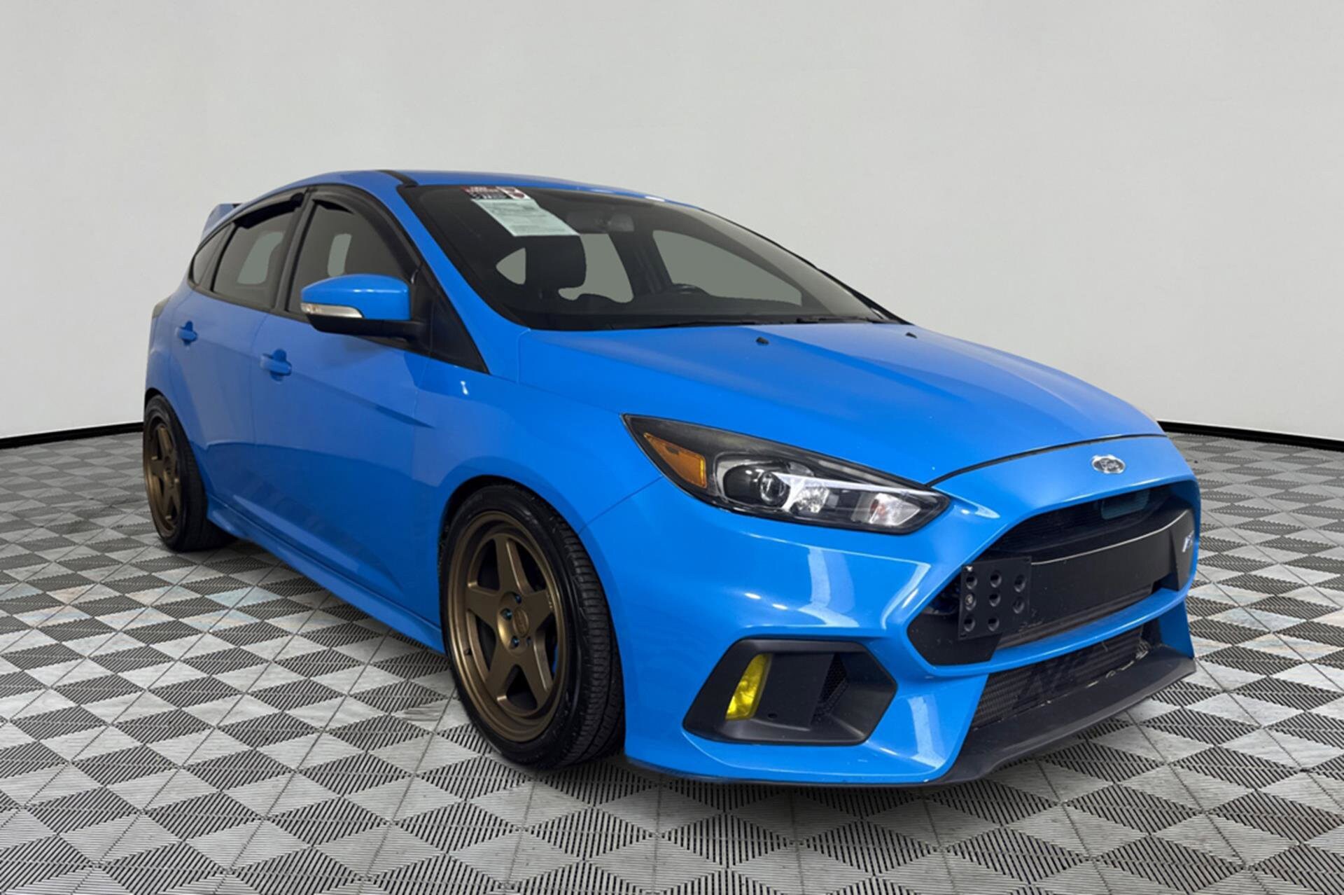 2017 Ford Focus RS photo 3