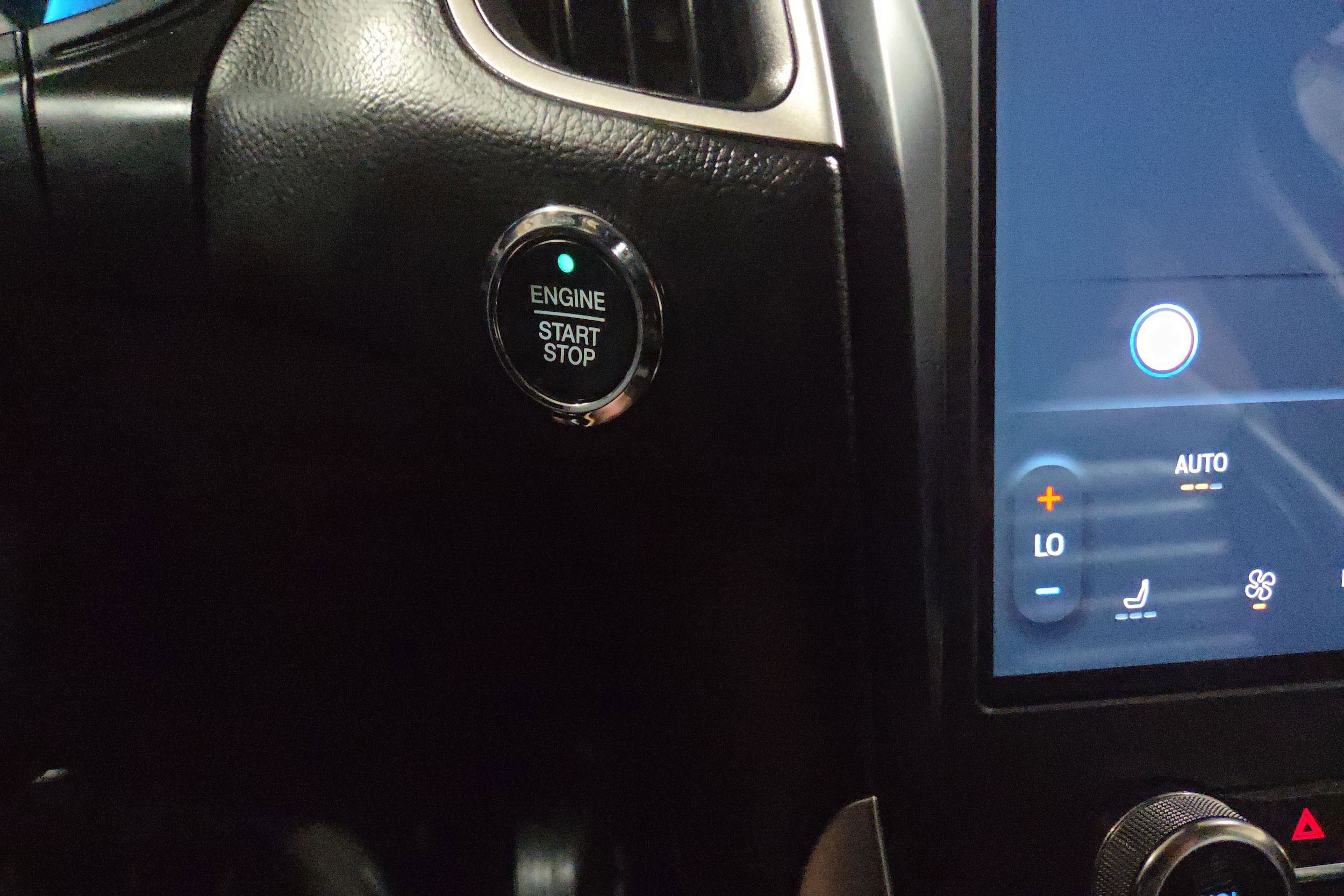 2024 Ford Edge SEL - Photo 24
