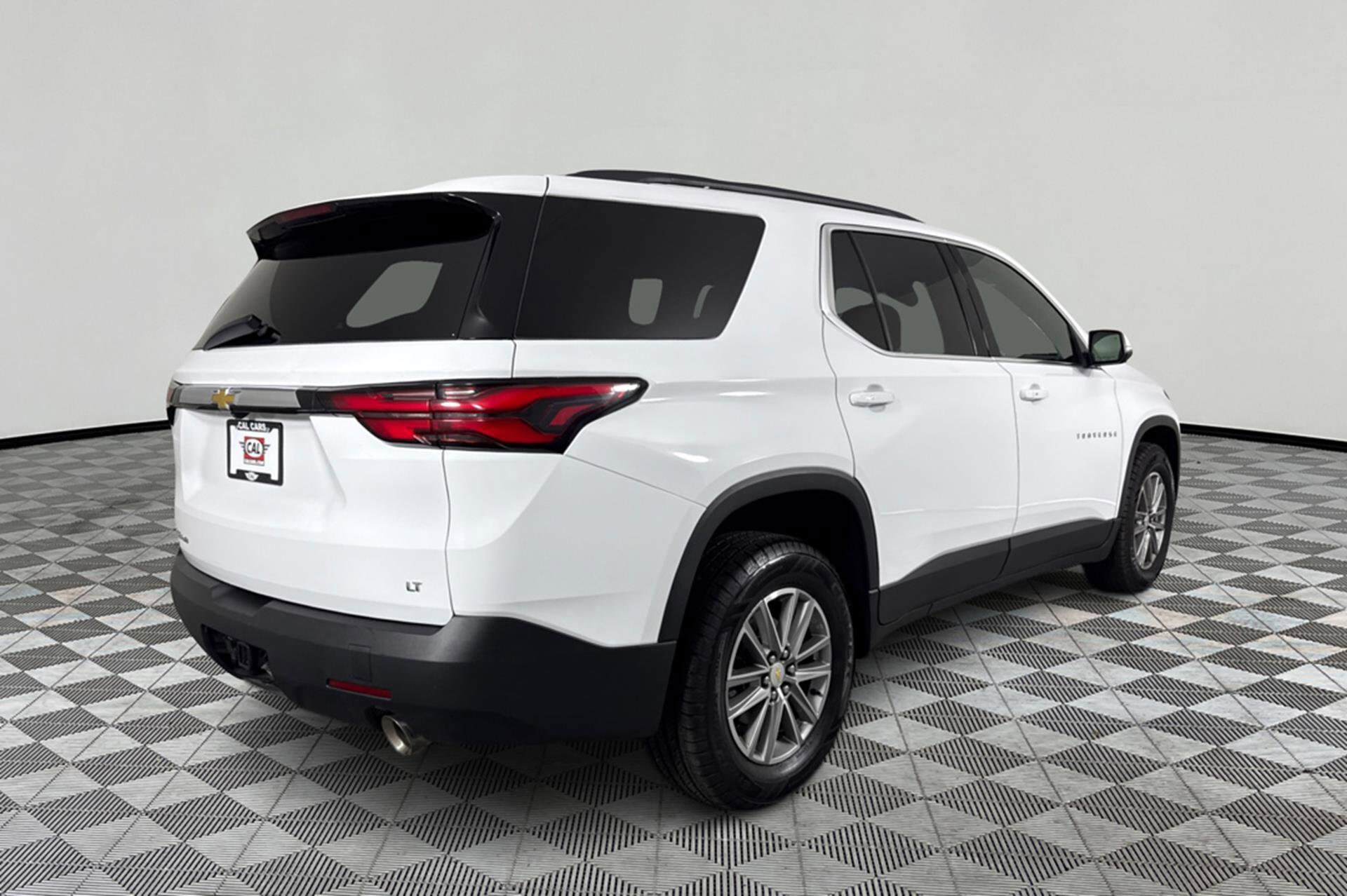 2023 Chevrolet Traverse Cloth 1LT photo 4