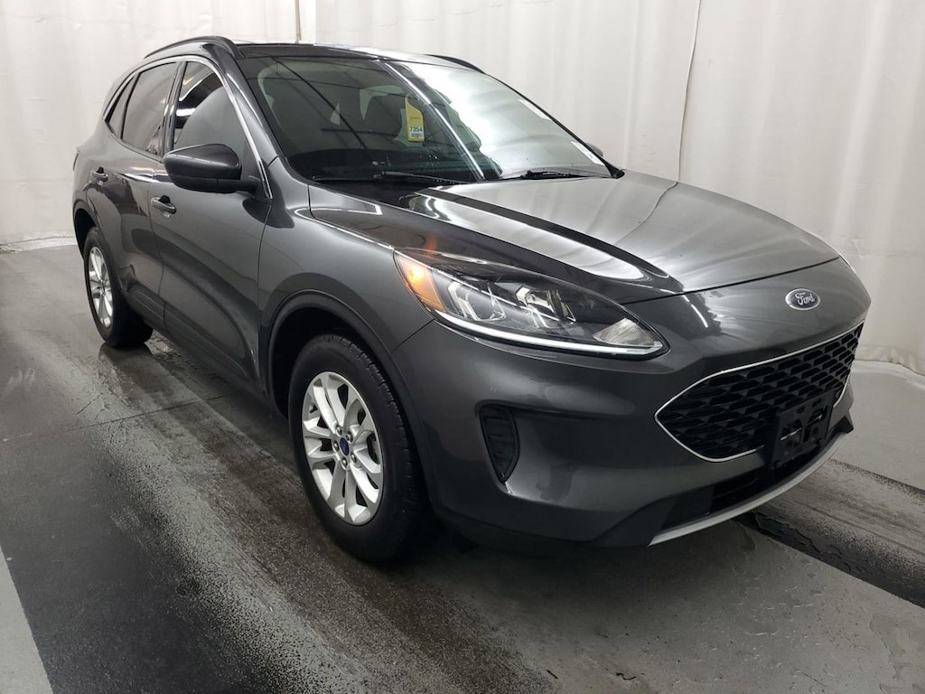 Used 2020 Ford Escape SE SUV