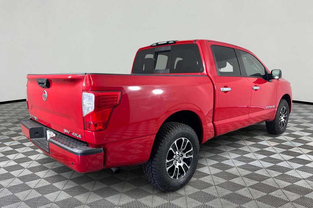 Used 2021 Nissan Titan SV Truck Crew Cab