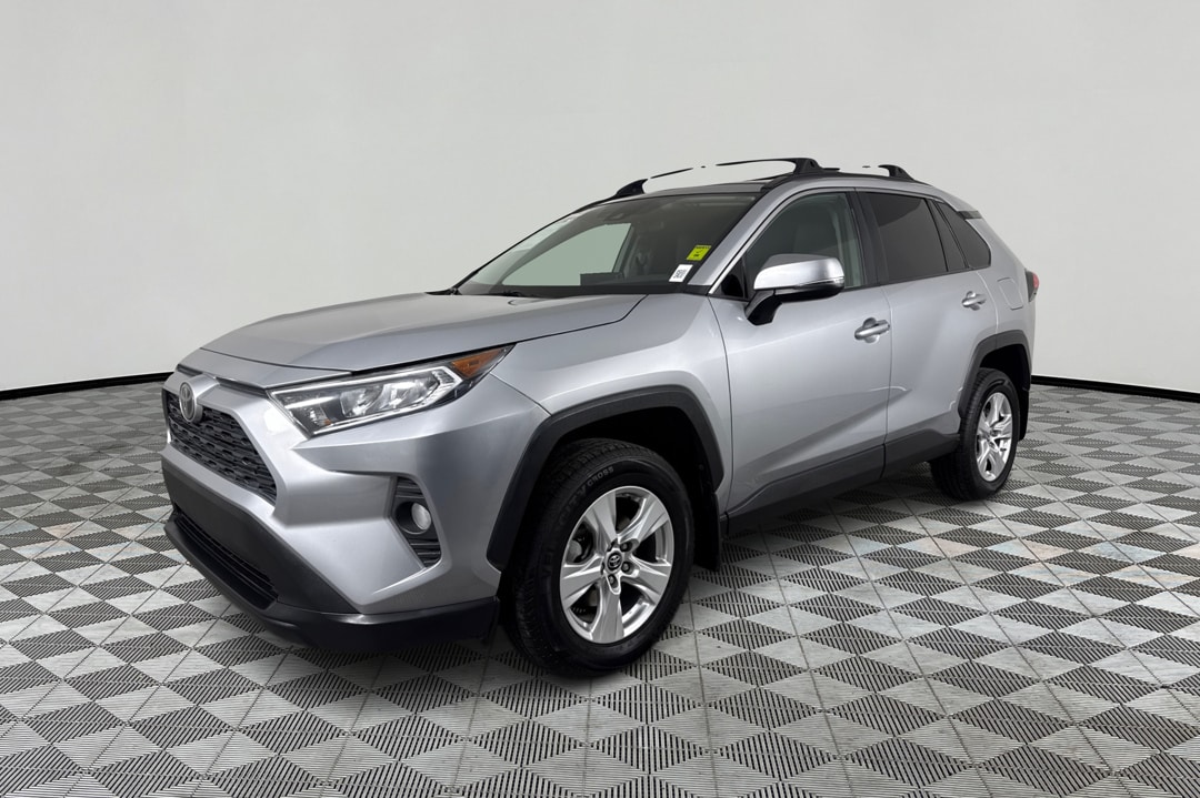 2019 Toyota RAV4 XLE AWD's photo
