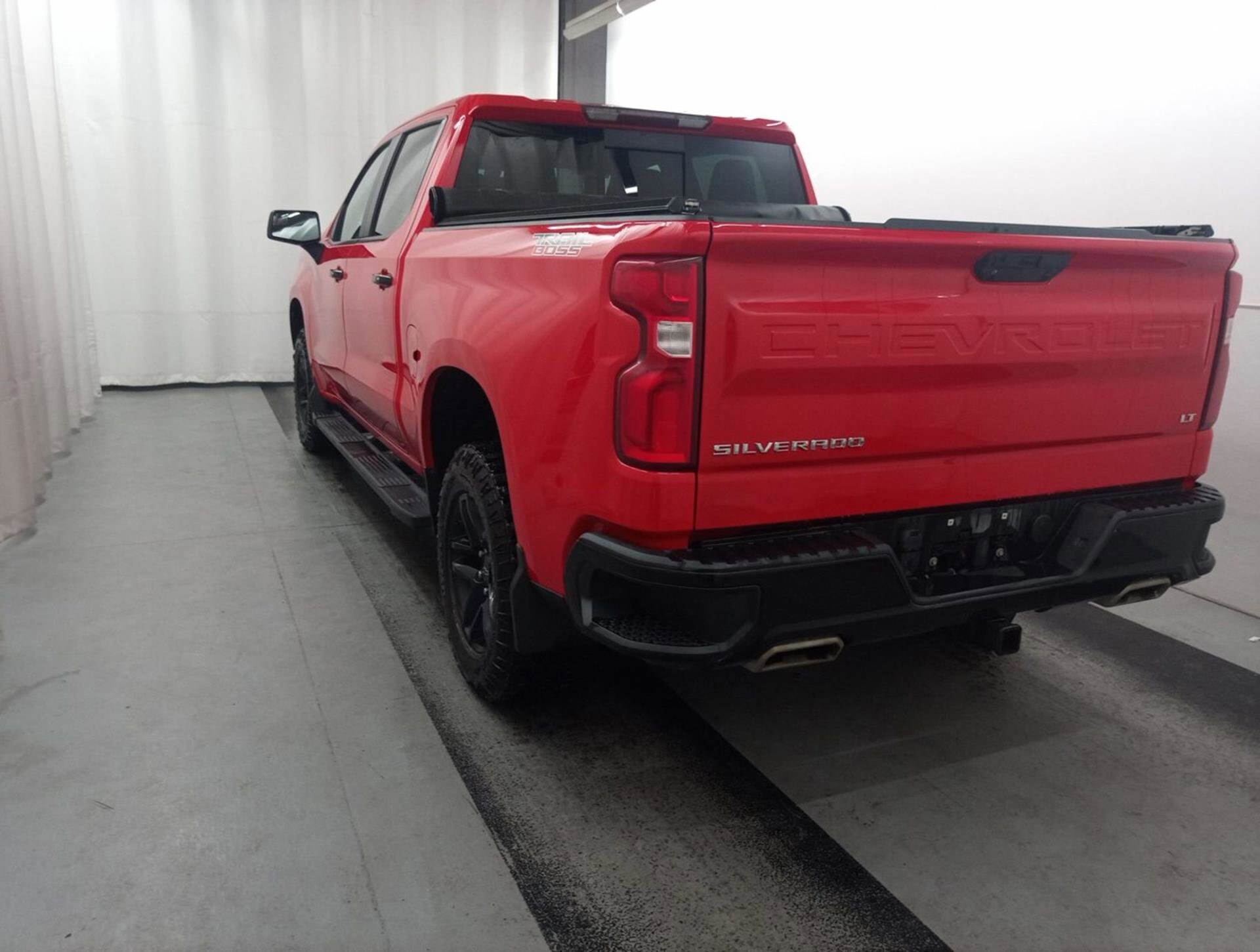 2019 Chevrolet Silverado 1500 LT Trail Boss photo 4
