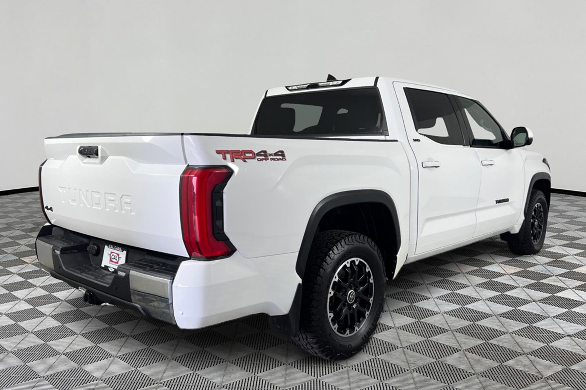 2023 Toyota Tundra SR5 photo 4