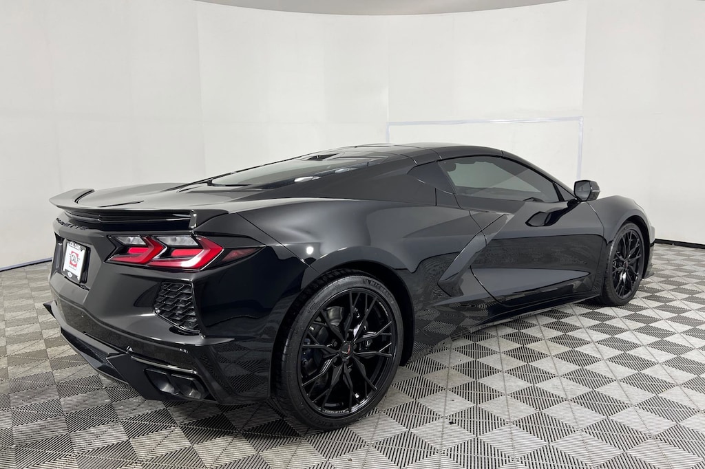 Used 2025 Chevrolet Corvette Stingray Stingray w/1LT Coupe