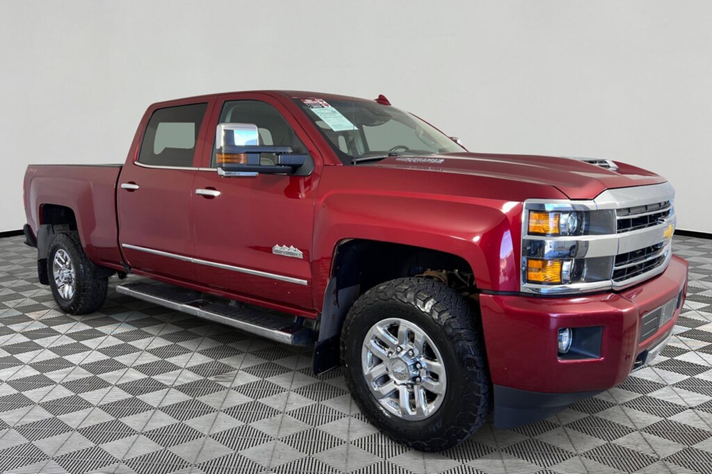 Used 2018 Chevrolet Silverado 3500HD High Country Truck Crew Cab