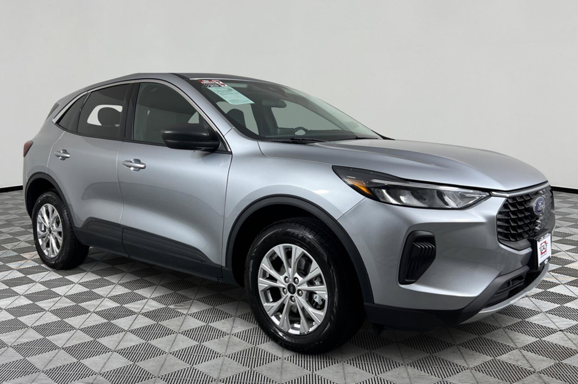 2024 Ford Escape Active photo 3
