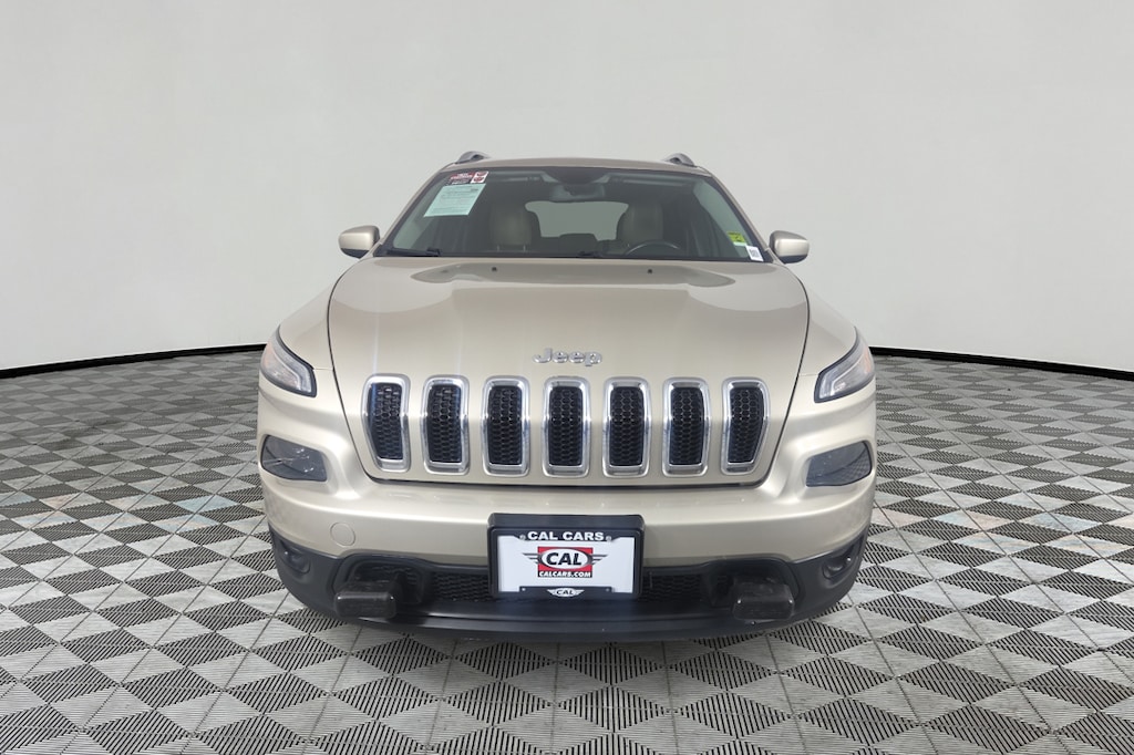 Used 2015 Jeep Cherokee Latitude 4x4 SUV