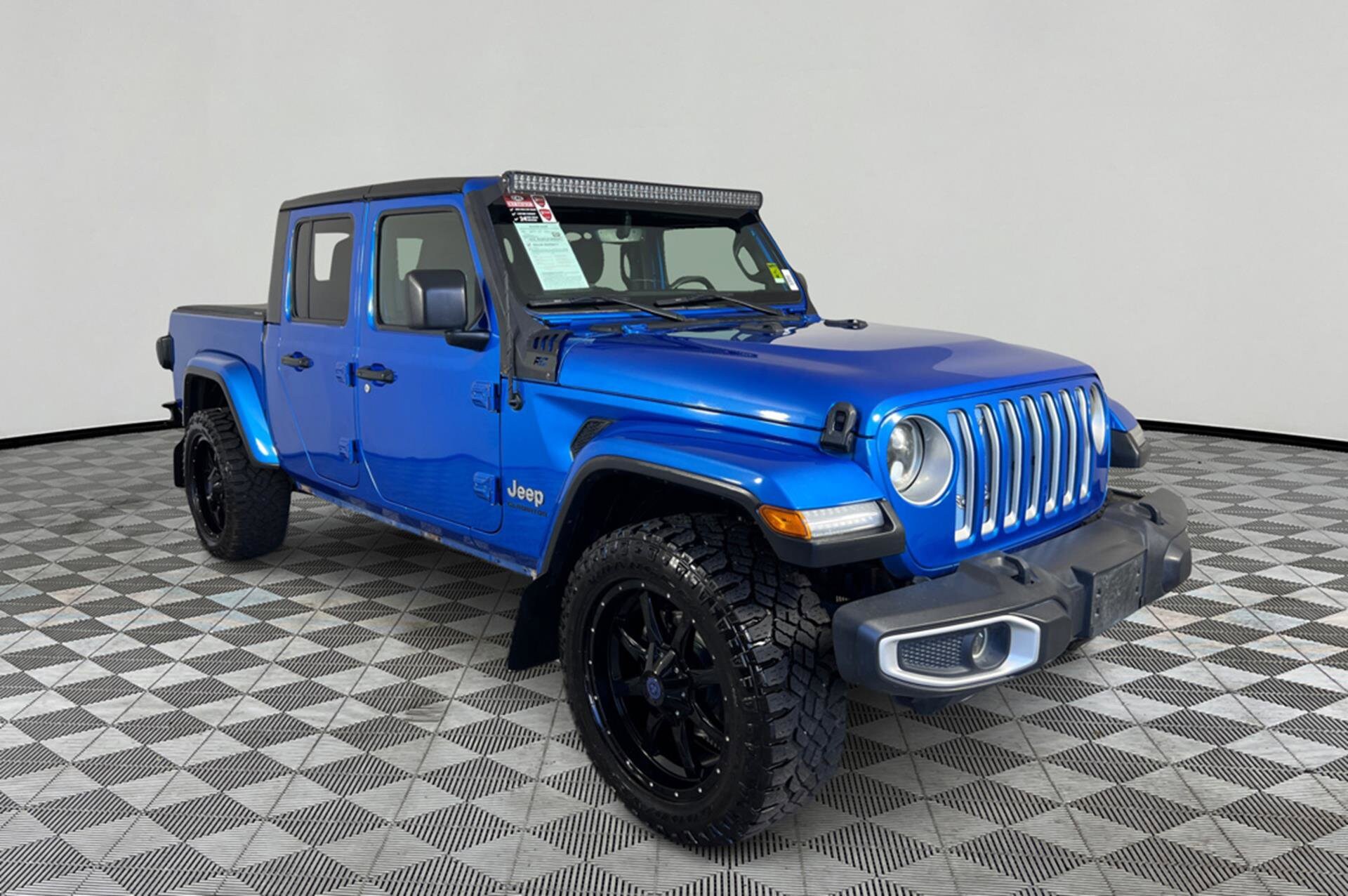 2020 Jeep Gladiator Overland photo 3