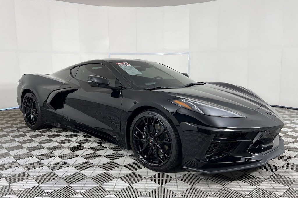 Used 2025 Chevrolet Corvette Stingray Stingray w/1LT Coupe