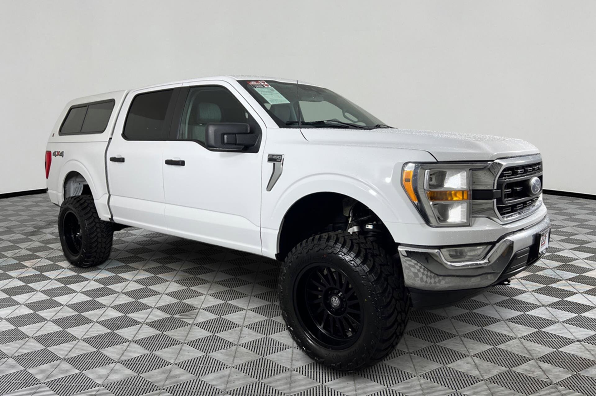 2021 Ford F-150 XLT photo 3