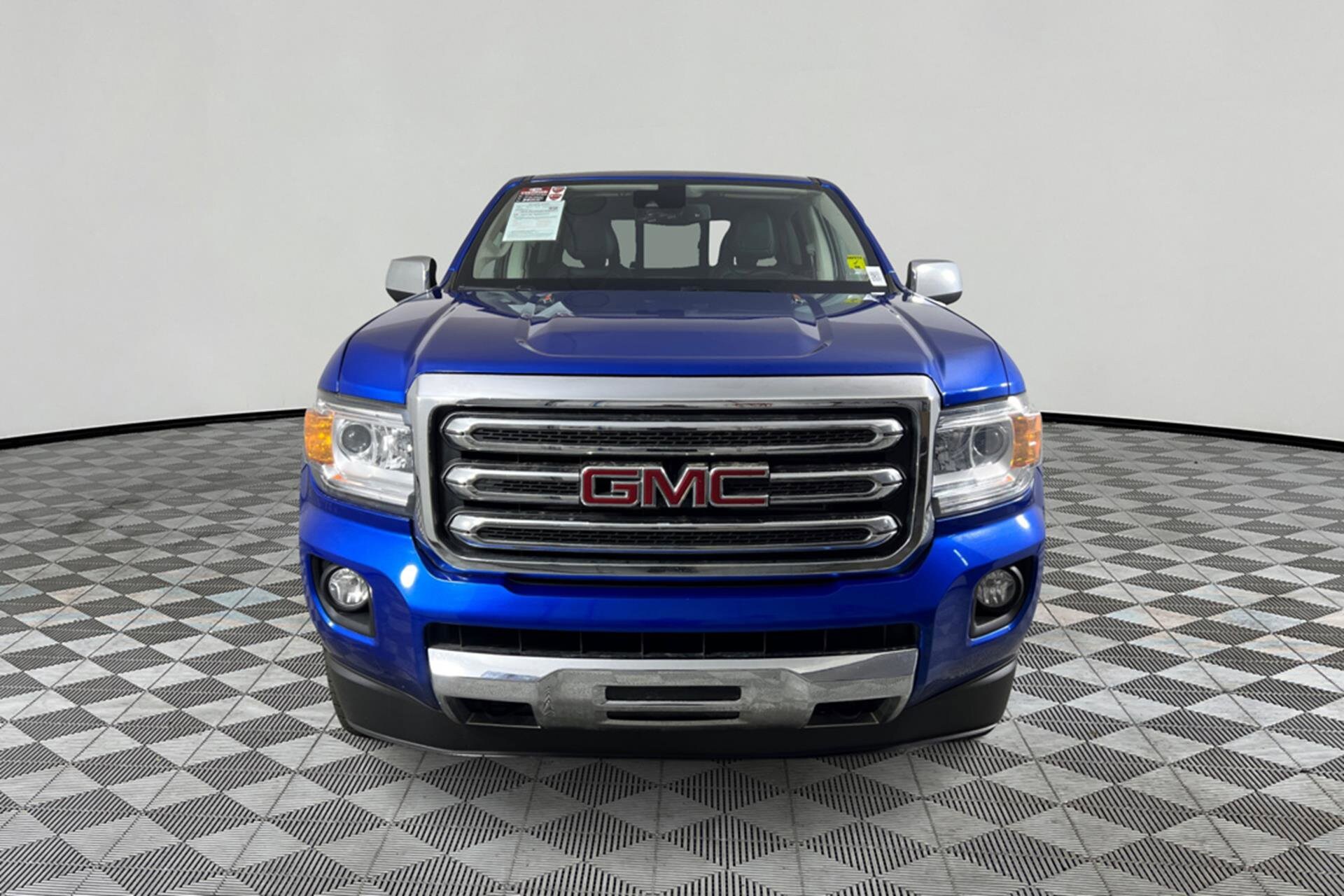 2018 Gmc Canyon SLT photo 2