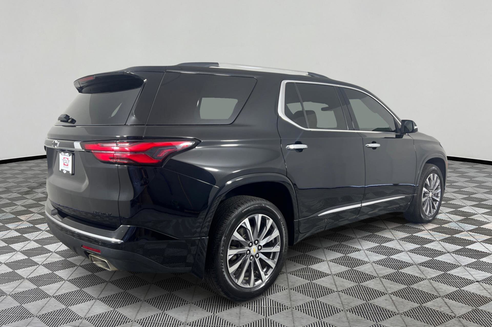 2022 Chevrolet Traverse Premier photo 4