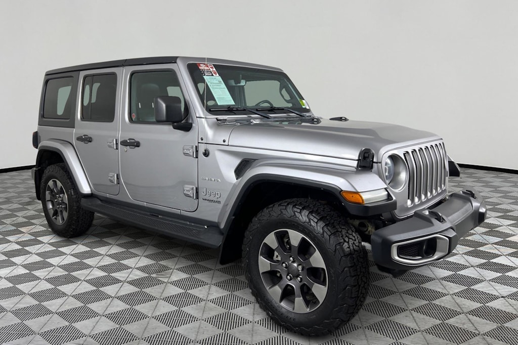 Used 2018 Jeep Wrangler Unlimited Sahara 4x4 SUV