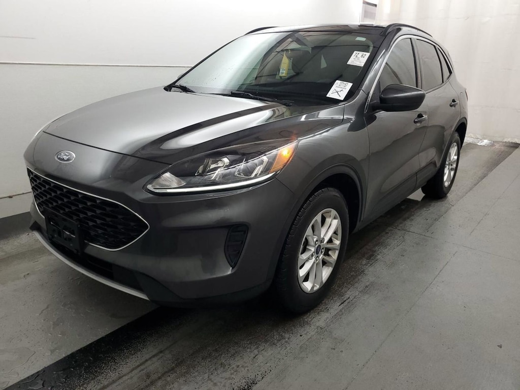 Used 2020 Ford Escape SE SUV