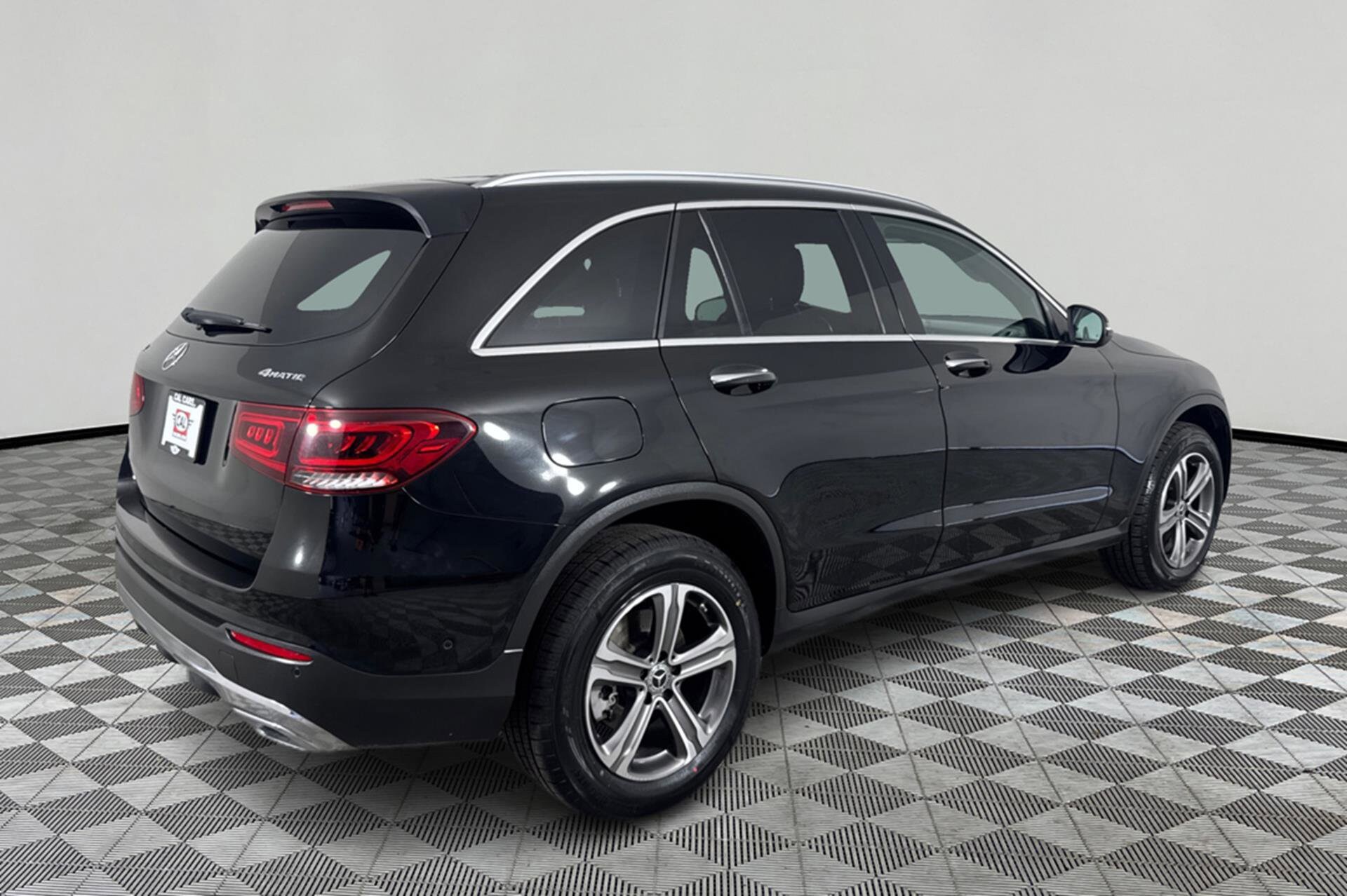 2022 Mercedes Benz GLC 300 4MATIC photo 3