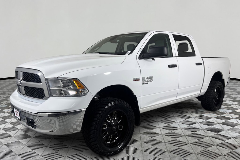 Used 2022 Ram 1500 Classic SLT Truck Crew Cab