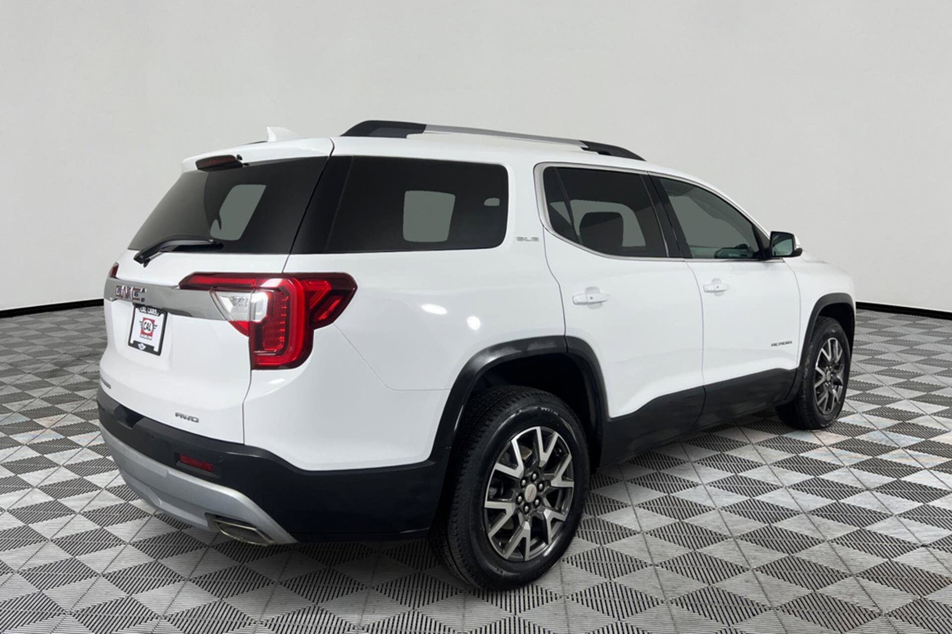 2021 Gmc Acadia SLE photo 4