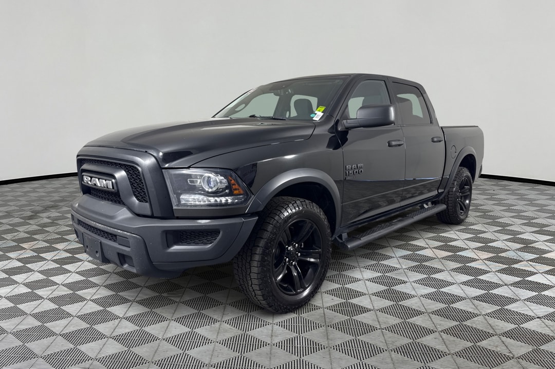 2022 RAM 1500 Classic Warlock 4x4 Crew Cab 5'7's photo