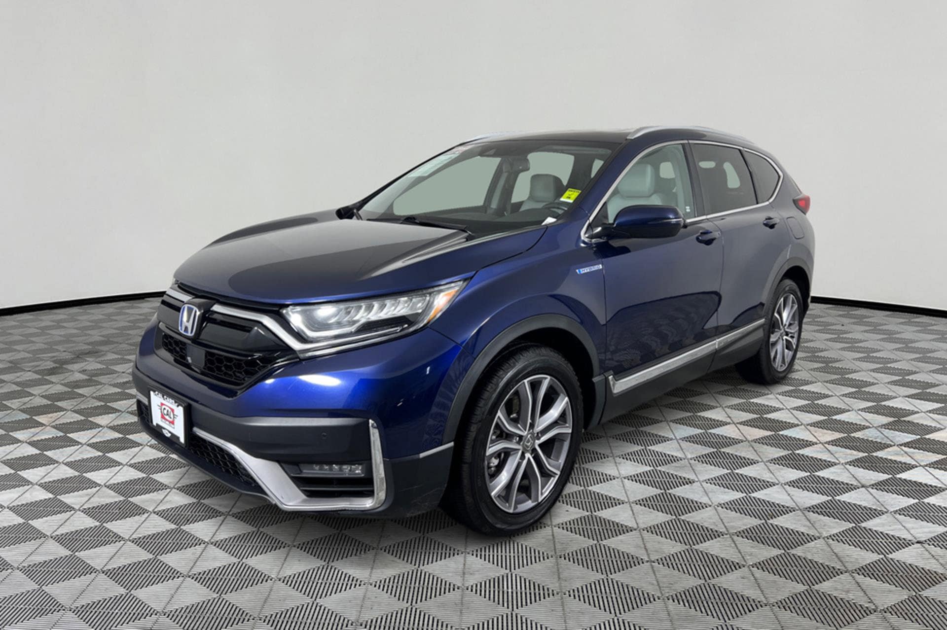 2022 Honda CR-V Touring's photo