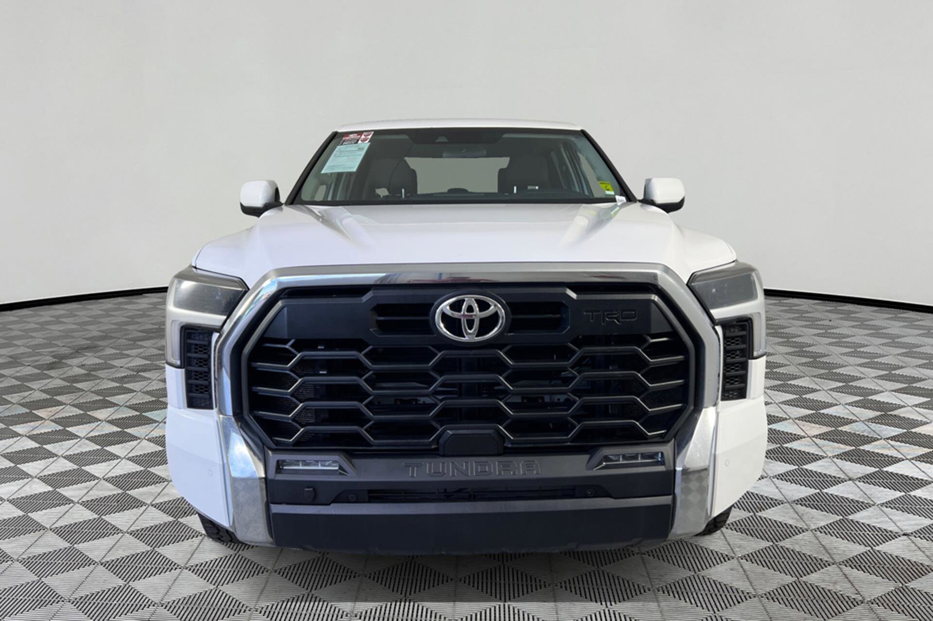 2023 Toyota Tundra SR5 photo 2