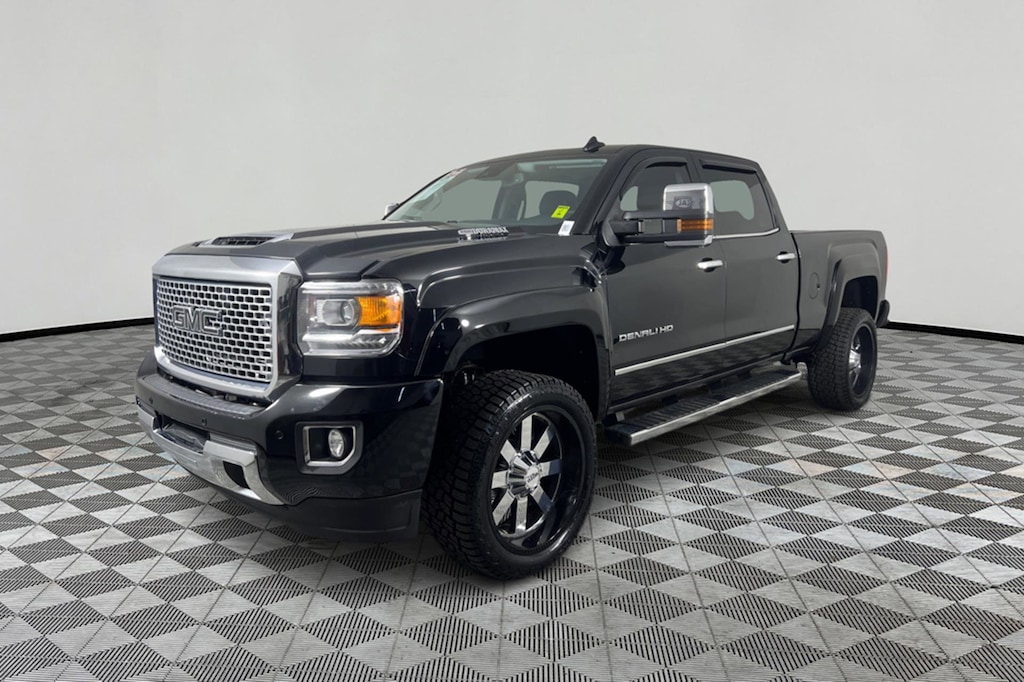 Used 2017 GMC Sierra 3500HD Denali Truck Crew Cab
