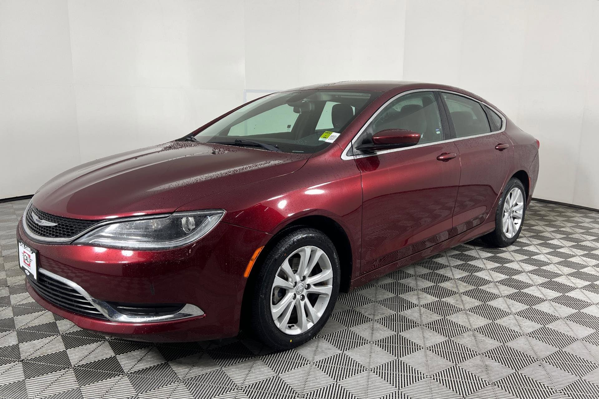 2015 Chrysler 200 Limited's photo