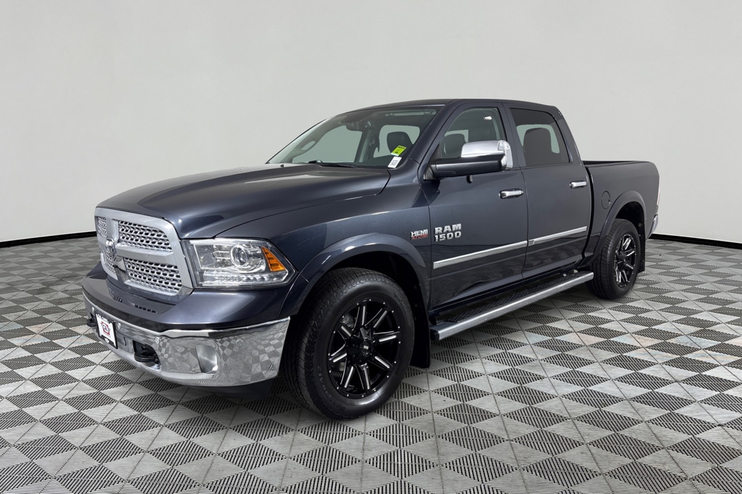 2017 RAM 1500 Laramie Crew Cab 4x4 5'7" Box's photo