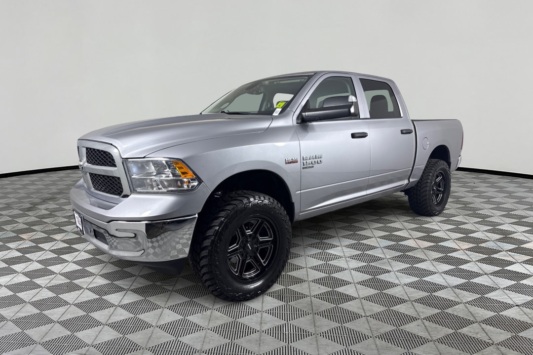 2023 RAM 1500 Classic SLT Crew Cab 4x4 5'7" Box's photo