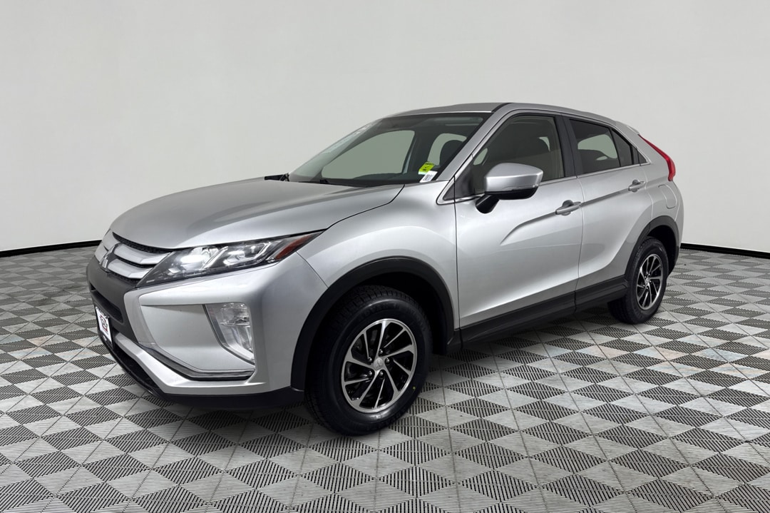 2020 Mitsubishi Eclipse Cross ES S-AWC's photo