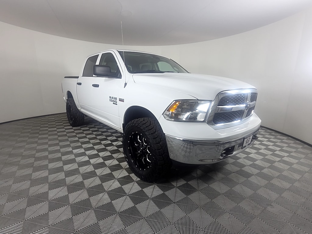 Used 2022 Ram 1500 Classic SLT Truck Crew Cab