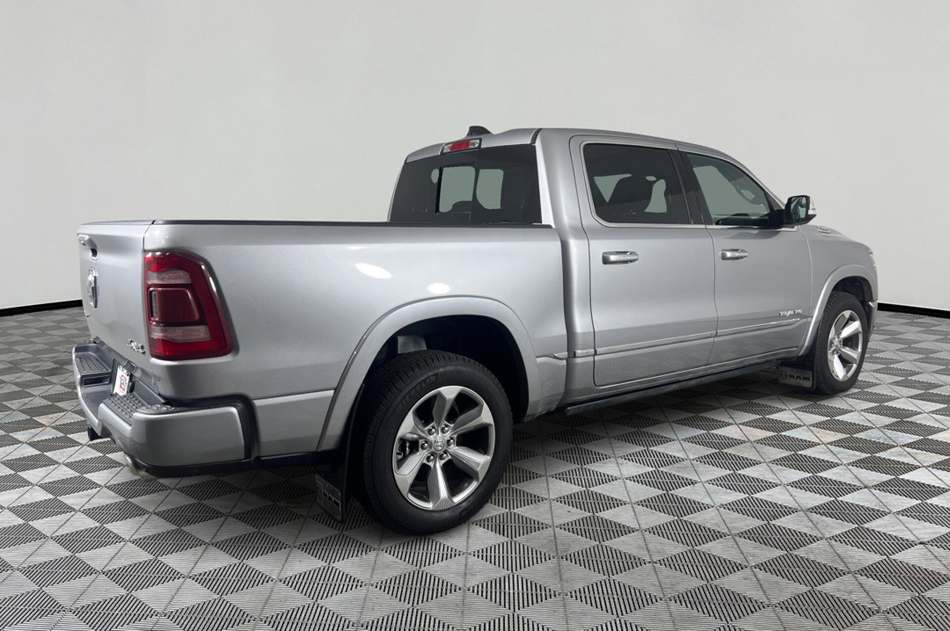 2021 Ram 1500 Limited photo 4