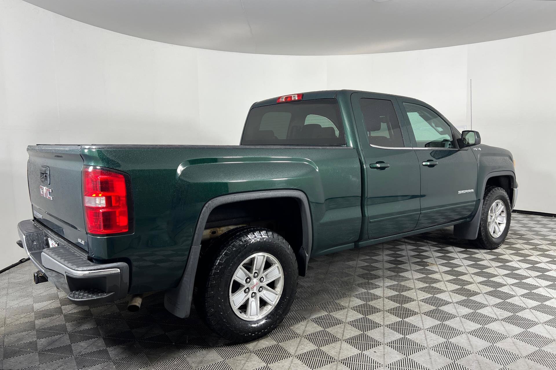 2014 Gmc Sierra 1500 SLE photo 4