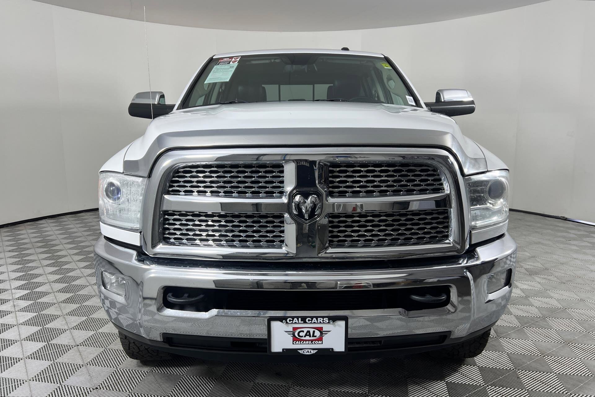 2013 Ram 3500 Laramie photo 2