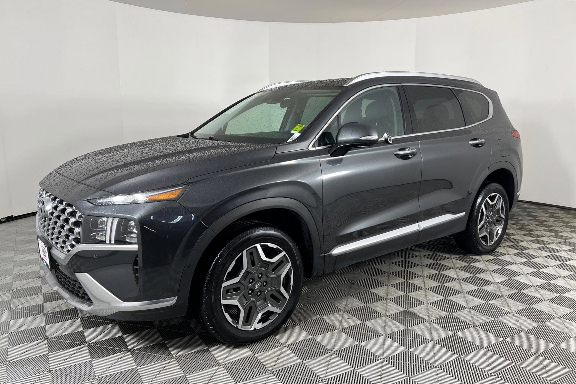 2023 Hyundai Santa Fe Limited's photo